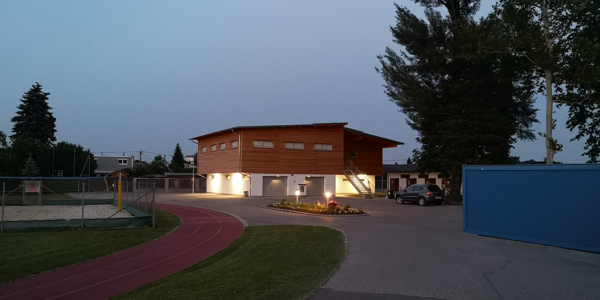 Trainingshalle außen